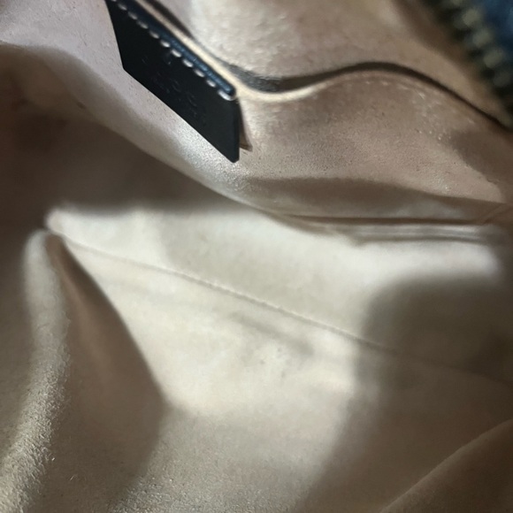 Small Black Marmont shoulder bag - Picture 16 of 17